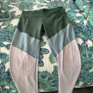 Outdoor voices leggings, very good condition size XL